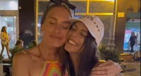 Gf Vip, Antonella e Nikita corteggiate da turisti canadesi: la reazione delle ex vippone