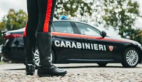 Attentato incendiario in una concessionaria d'auto, un arresto nel Vesuviano