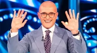 Grande Fratello, Signorini voleva nota attrice e suo figlio. Ma lei ha rifiutato