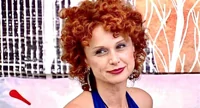 Grande Fratello, Beatrice Luzzi dubbiosa su due concorrenti: "Sono gay?"