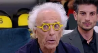 Grande Fratello, Mughini ha già violato il regolamento! Ecco cos'è successo