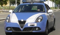 Minaccia automobilista che sta per fare ticket per la sosta, arrestato parcheggiatore abusivo
