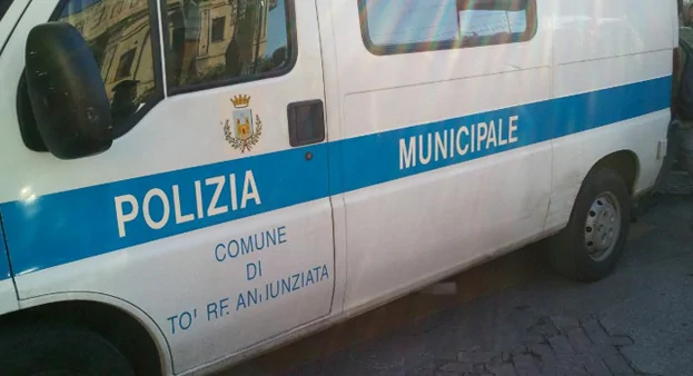 Defunti, i dispositivi di viabilità a Torre Annunziata in zona cimitero