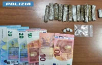 Pusher bloccato dalla Polizia con hashish ed eroina