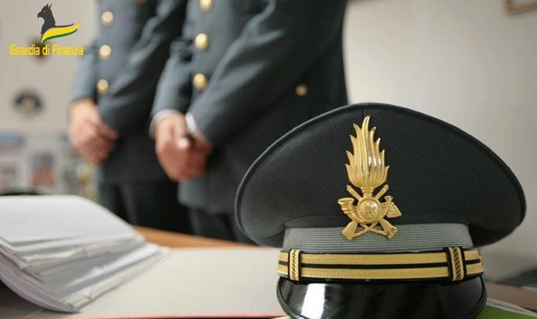 Evasione fiscale, maxi sequestro a noto commercialista di Castellammare