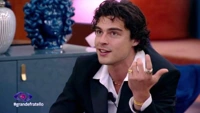 Grande Fratello, Vittorio nasconde un segreto: "Riguarda me e un altro inquilino"