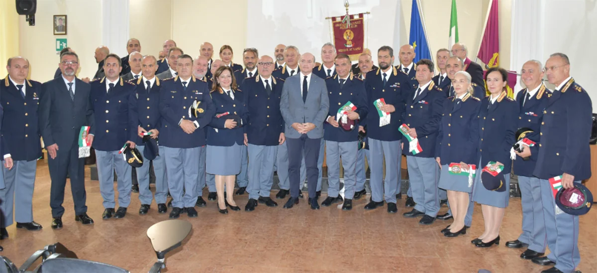 Consegne delle sciarpe tricolore ai neo funzionari della Polizia di Stato