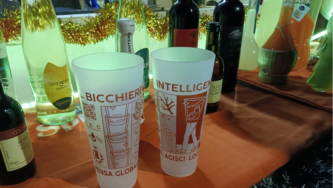 Torre del Greco - Villaggio di Natale: nasce il bicchiere intelligente