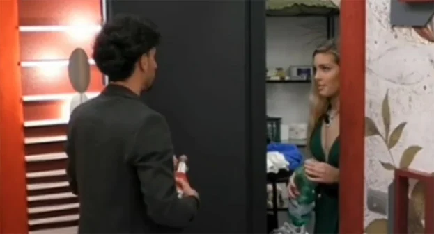 Anita e Giuseppe eludono i microfoni al GF, ma un video li incastra (e c'entra un autore)