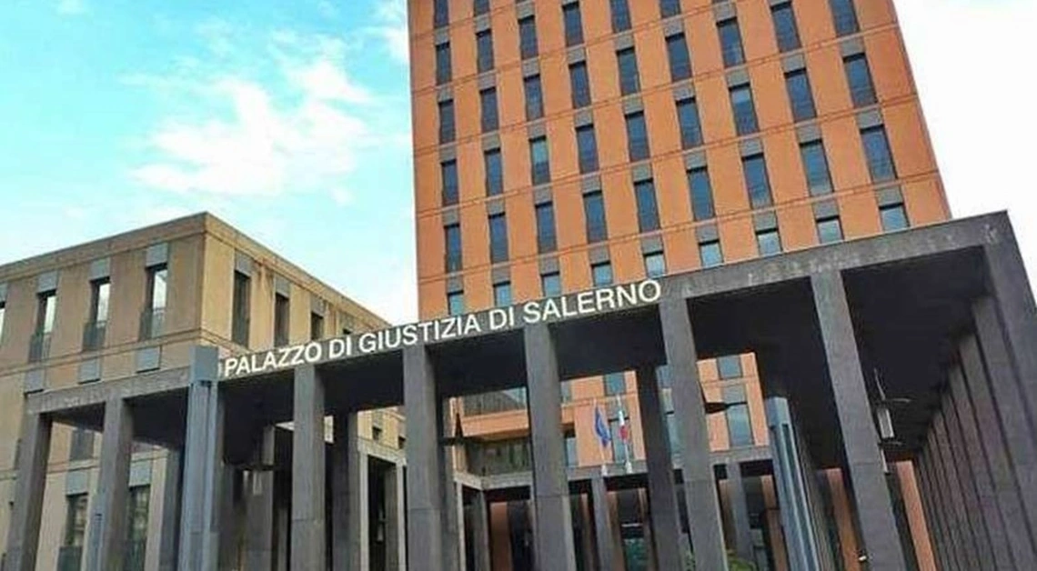 A pochi giorni dall'arresto, disposti i domiciliari per narcos di Torre Annunziata