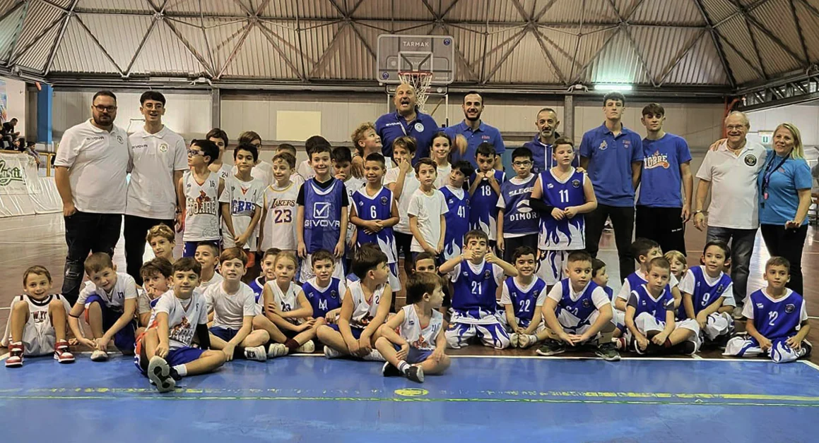 Torre Annunziata – Basketorre, festa di fine anno al Palamarconi