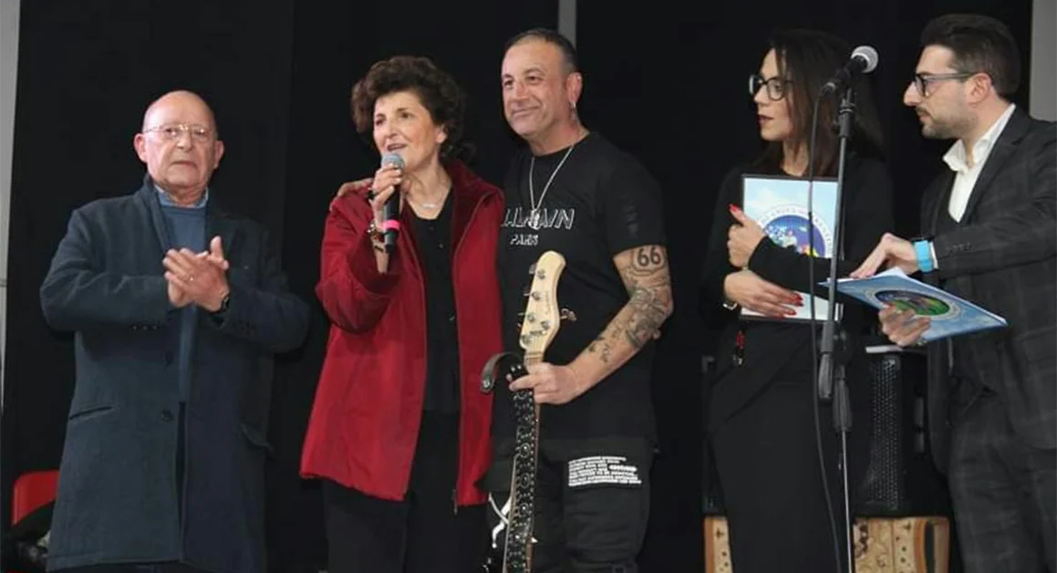 Torre Annunziata - Grande successo del concerto di beneficenza al teatro di S. Maria Mazzarello