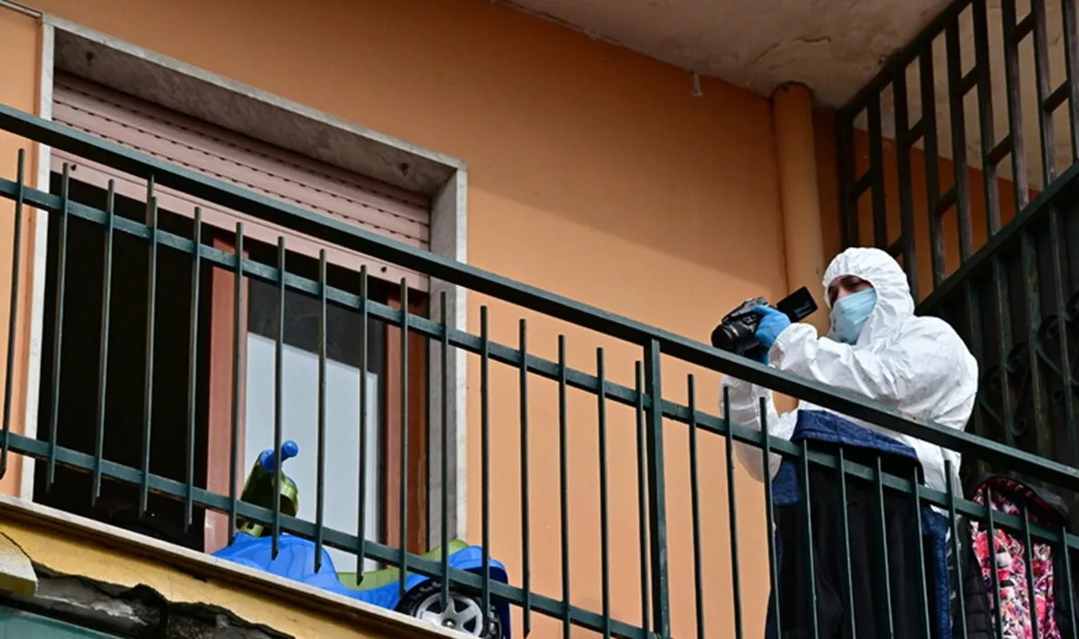 Bimba caduta dal 2° piano: trasferiti in casa famiglia i 4 fratelli