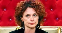 Grande Fratello, il "branco" non molla Beatrice Luzzi: cos'è successo nella notte