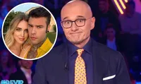 Alfonso Signorini punge Chiara Ferragni e Fedez: "Un minimo di coerenza"