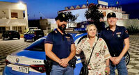 Uomini e Donne, Tina Cipollari fermata dalla Polizia. La foto è virale (ma non è come sembra)