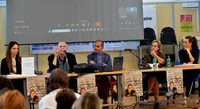 Torre Annunziata – Materclass di prestigio al de Chirico con Carlo Poggioli, costumista di “Parthenope”