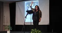 Torre Annunziata – Carola Flauto: «Bisogna avere cura delle parole, accarezzarle»