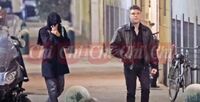 Fedez beccato con la sua nuova fiamma, lei si camuffa per nascondere l'identità