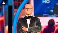 Grande Fratello, Mediaset cambia di nuovo idea: Signorini torna in onda di sabato
