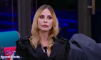 Grande Fratello, Stefania punzecchia Zeudi e Lorenzo: "Potevo dirlo in diretta"