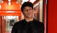 Nicolò Filippucci eliminato da Amici 24, i fan organizzano una protesta fuori dagli studi del talent show