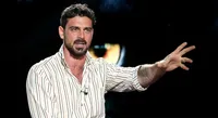 Michele Morrone, ex gieffino dell'ultima edizione lo asfalta: "Si è formato più in palestra che altrove"