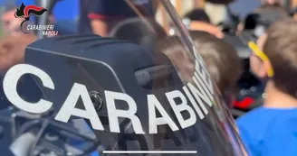Sorrento - Bambini in pista con i carabinieri per conoscere il codice della strada