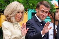 "Stai lontano, perdente", cosa ha detto Brigitte a Macron dopo la 'manata' secondo l'esperto