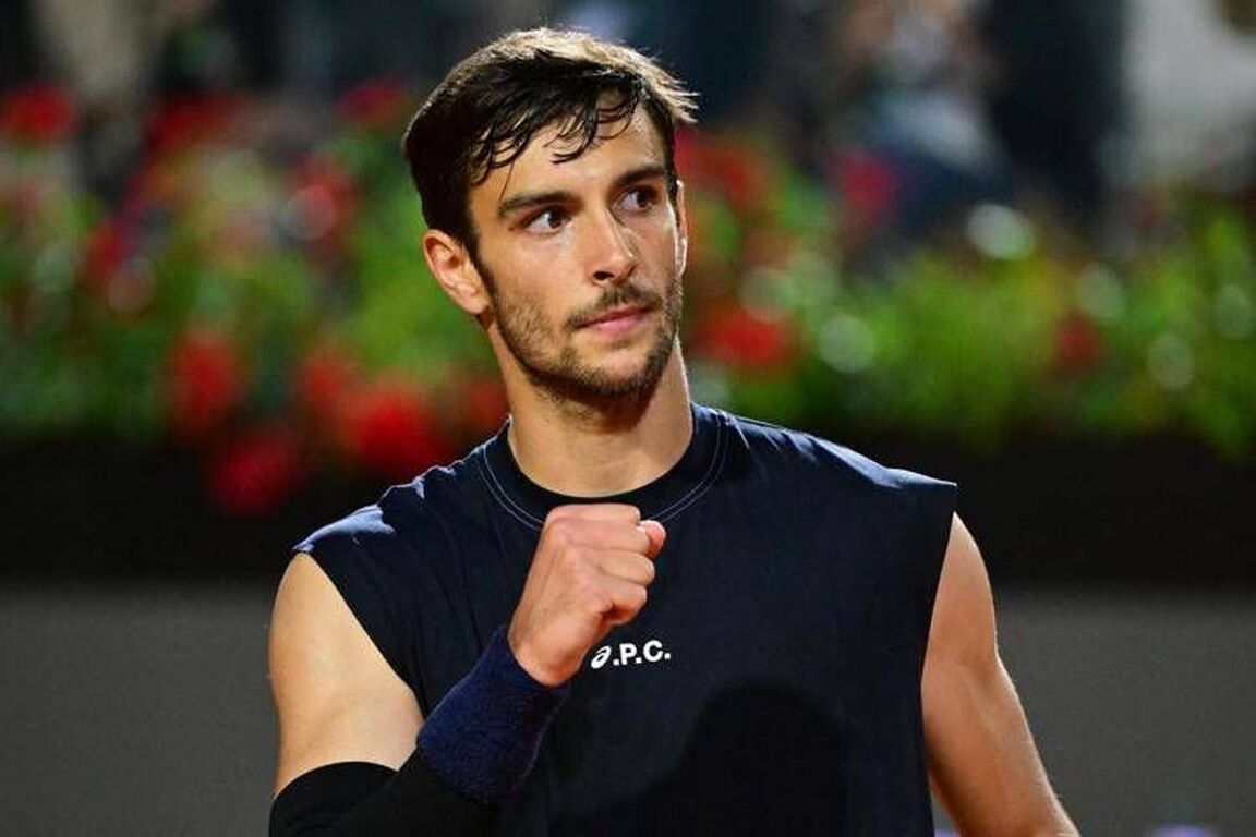 Musetti oggi, live al Roland Garros contro Navone. La diretta