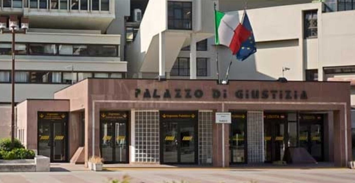 Torre Annunziata - Estorsione Savoia Calcio: assolti Felicio e Salvatore  Ferraro
