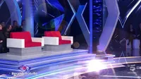 Grande Fratello, Signorini tenta il colpaccio: chi vuole come nuova opinionista
