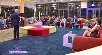 Grande Fratello, ex gieffino dell'ultima edizione attacca i fandom: "Sono tossici!"