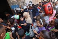 Gaza, "21 morti in raid Israele su gente in fila per aiuti"