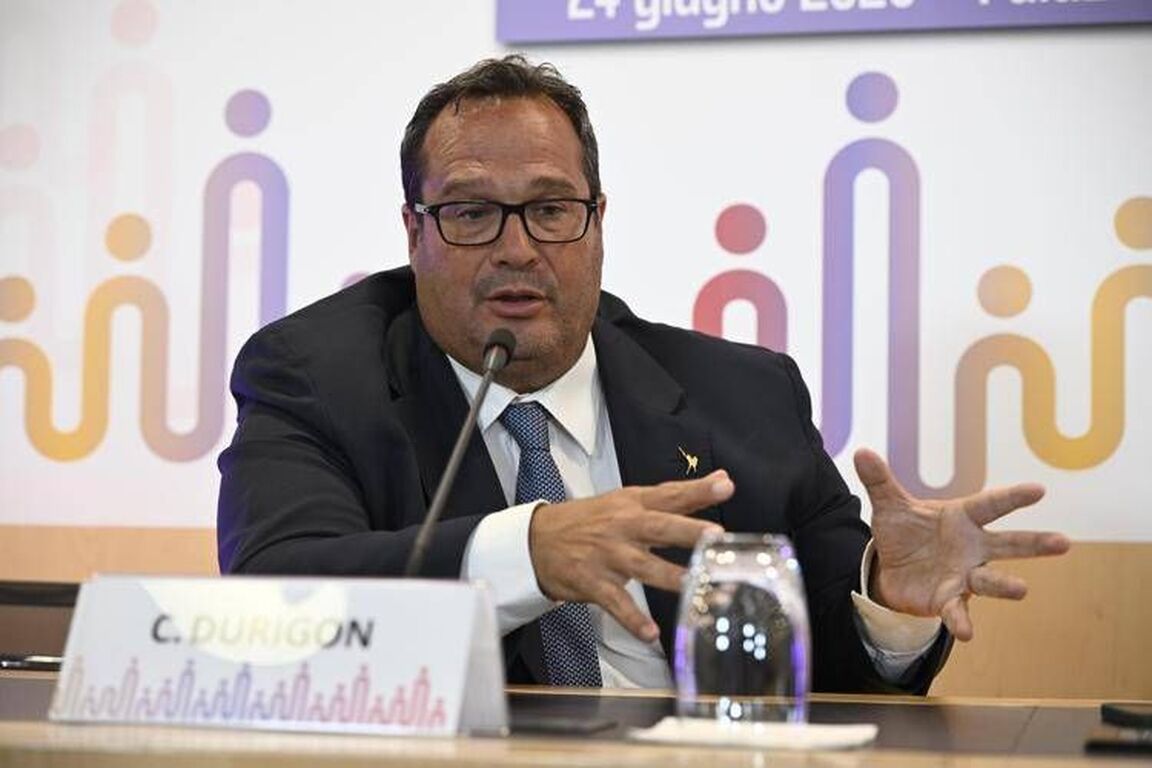 Durigon: "Agevolazioni per chi resta o torna in Italia, pdl in discussione in manovra"