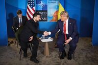 Ucraina, Trump: "Putin deve chiudere guerra". E valuta di inviare più missili Patriot