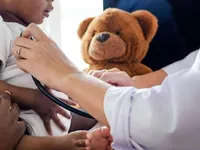 "In Italia mancano 500 pediatri", il report della Fondazione Gimbe
