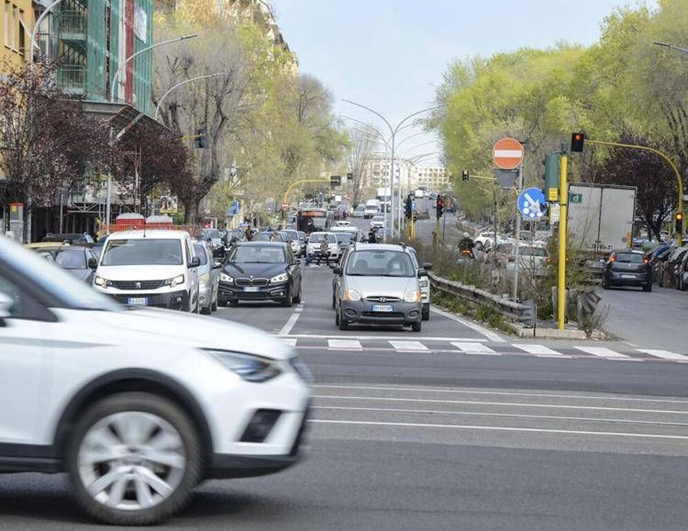 Diesel Euro 5, rinviato di un anno il blocco delle auto