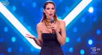 “Serenata è il nostro tormentone": Ilary Blasi racconta la sua estate tra musica, figli e Bastian