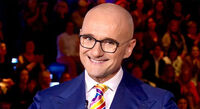 Alfonso Signorini, ecco quanto ha guadagnato per condurre sei edizioni del Grande Fratello